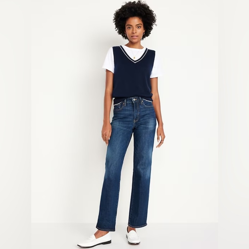 Old Navy High Rise OG Loose with Secret Slimming Pockets in Dark Wash, Cotton